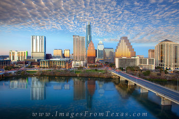 Skyline-of-Austin-Tx-on-a-Late-Afternoon