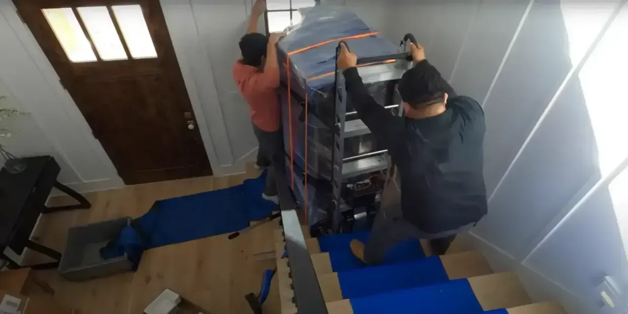 Moving gallery photo 1